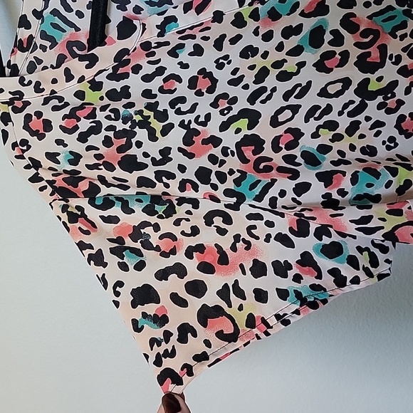 Torrid Georgette high low animal print blouse size 2 - Picture 5 of 10